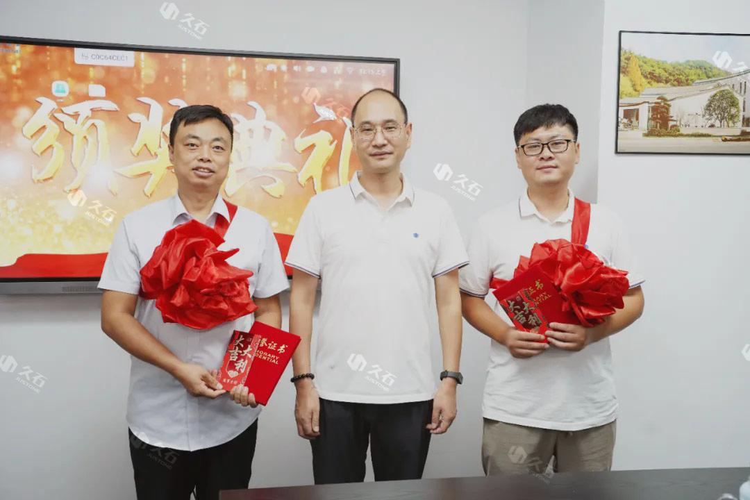 1763013208123105.jpg 640.webp (2).jpg